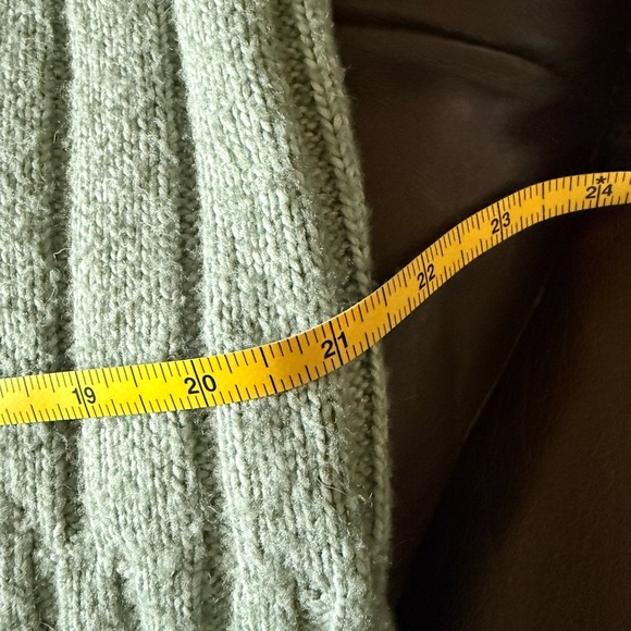 BANANA REPUBLIC weave sweater - chenille-like. Weave pattern. Size L - Picture 10 of 11